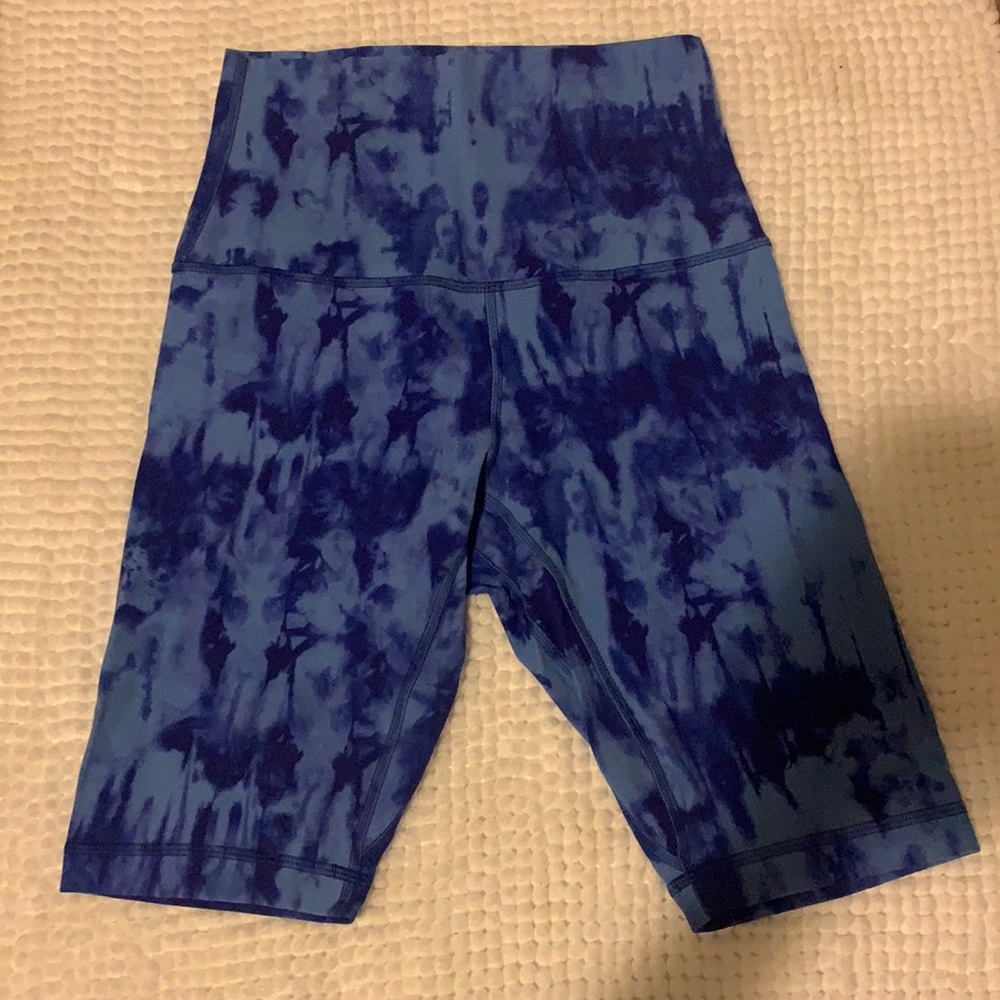 Lululemon Tie Dye Align Biker Shorts